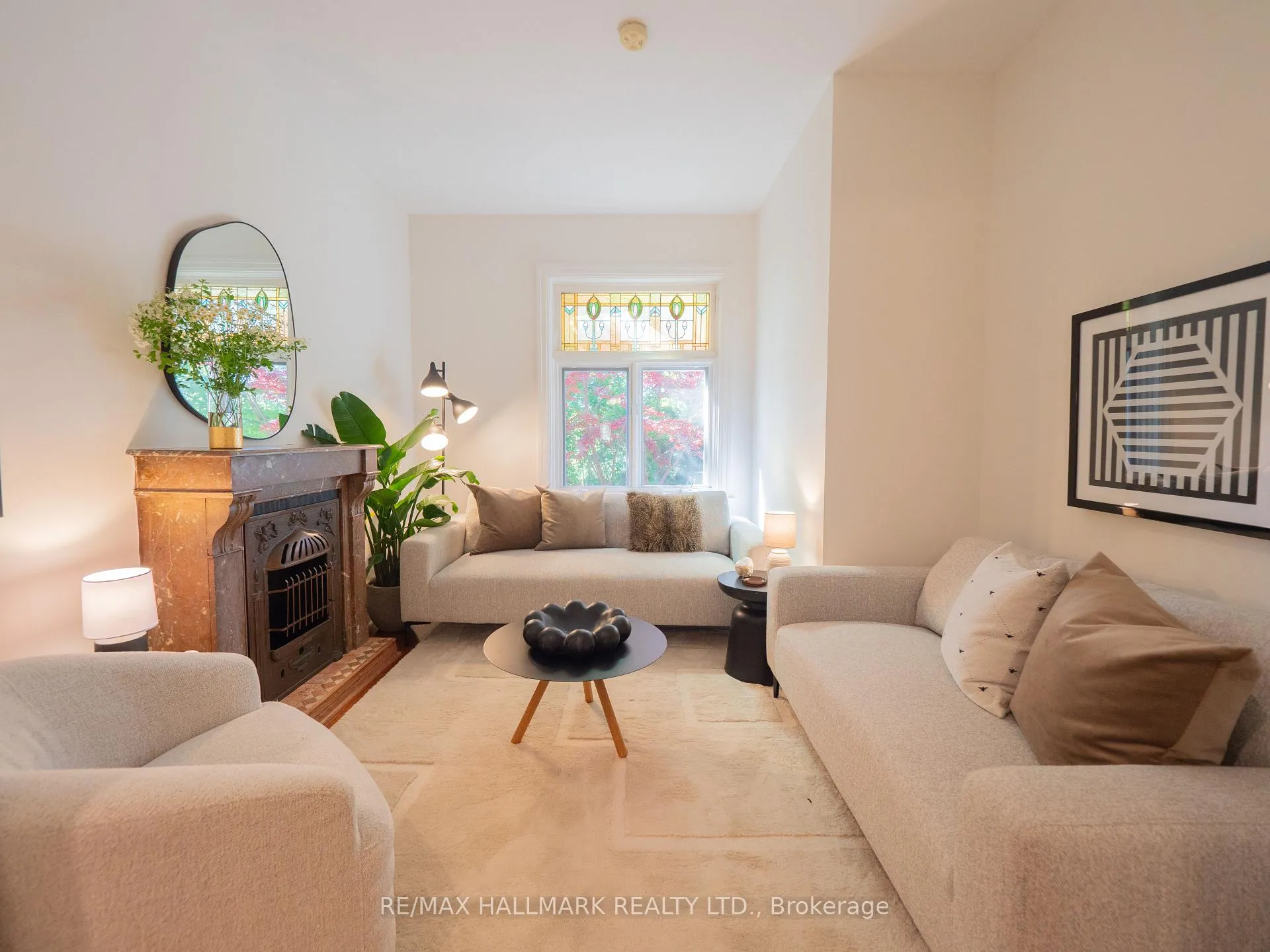 Photo 5 of 4 Albemarle Avenue, Toronto, North Riverdale — HOMEH