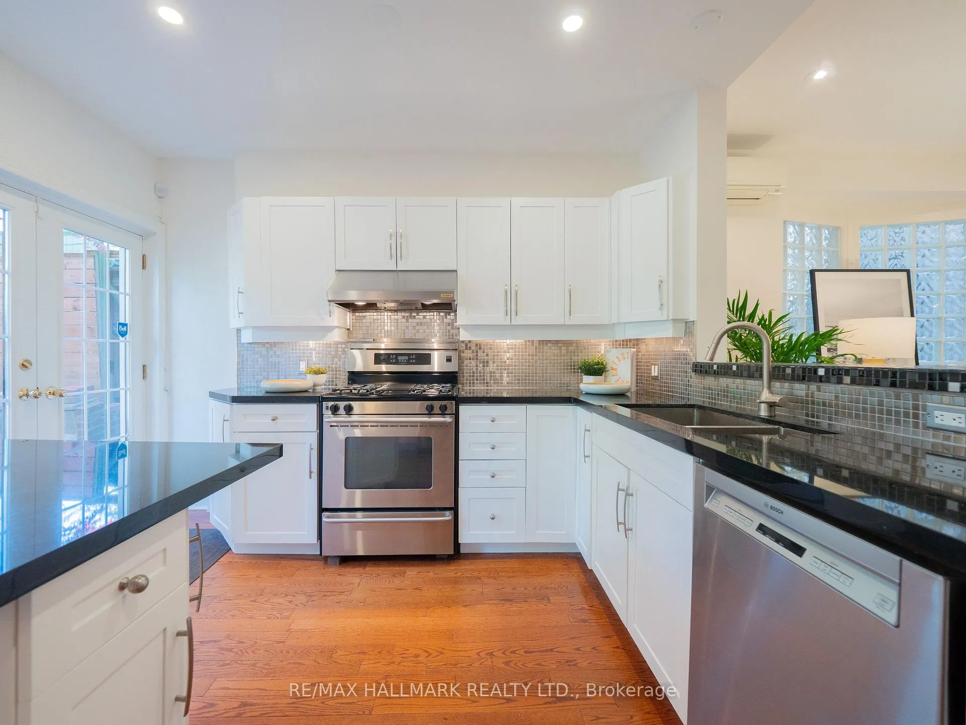 Photo 16 of 4 Albemarle Avenue, Toronto, North Riverdale — HOMEH