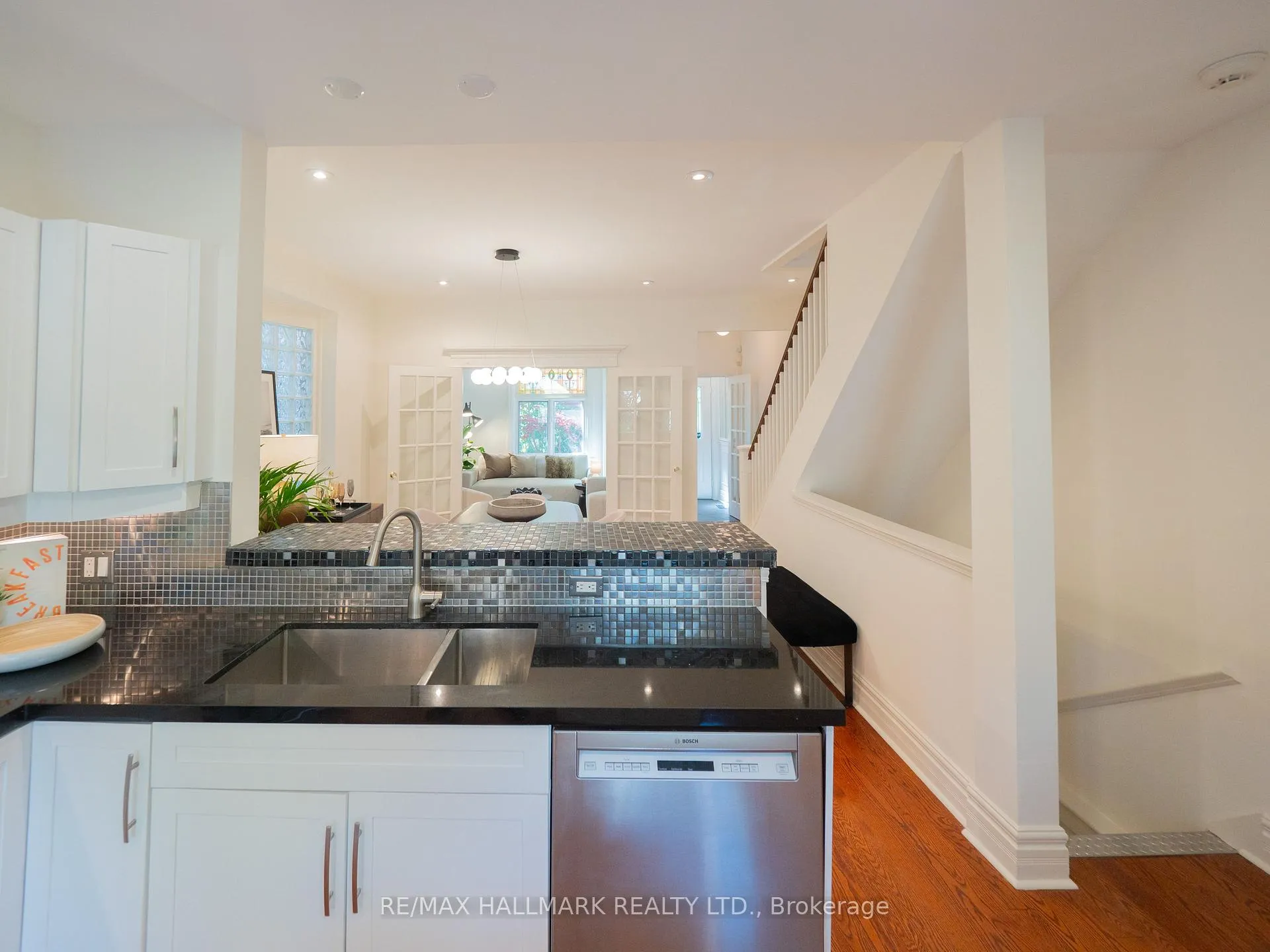 Photo 18 of 4 Albemarle Avenue, Toronto, North Riverdale — HOMEH