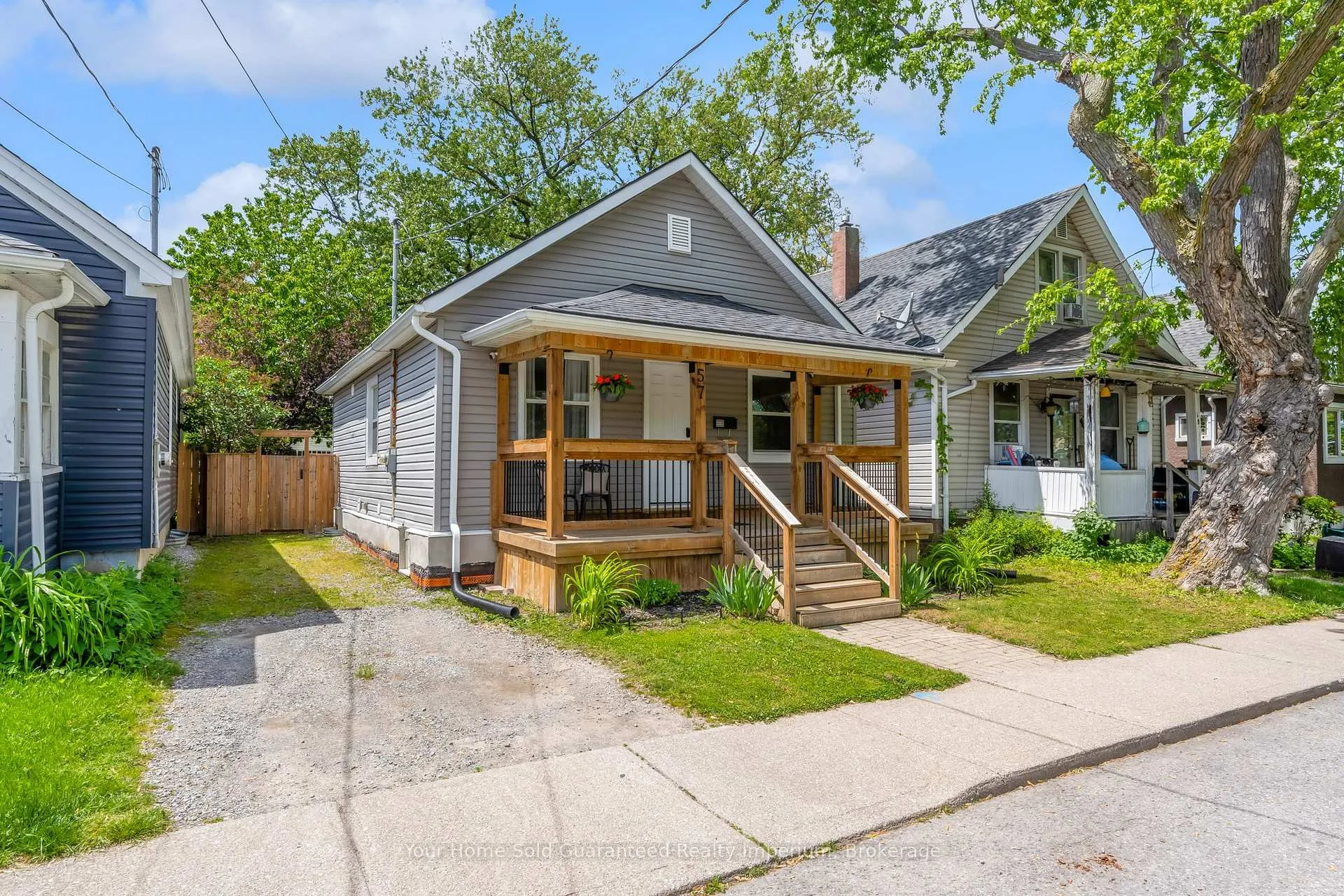 Photo 2 of 57 Richmond Avenue, St. Catharines, E. Chester — HOMEH