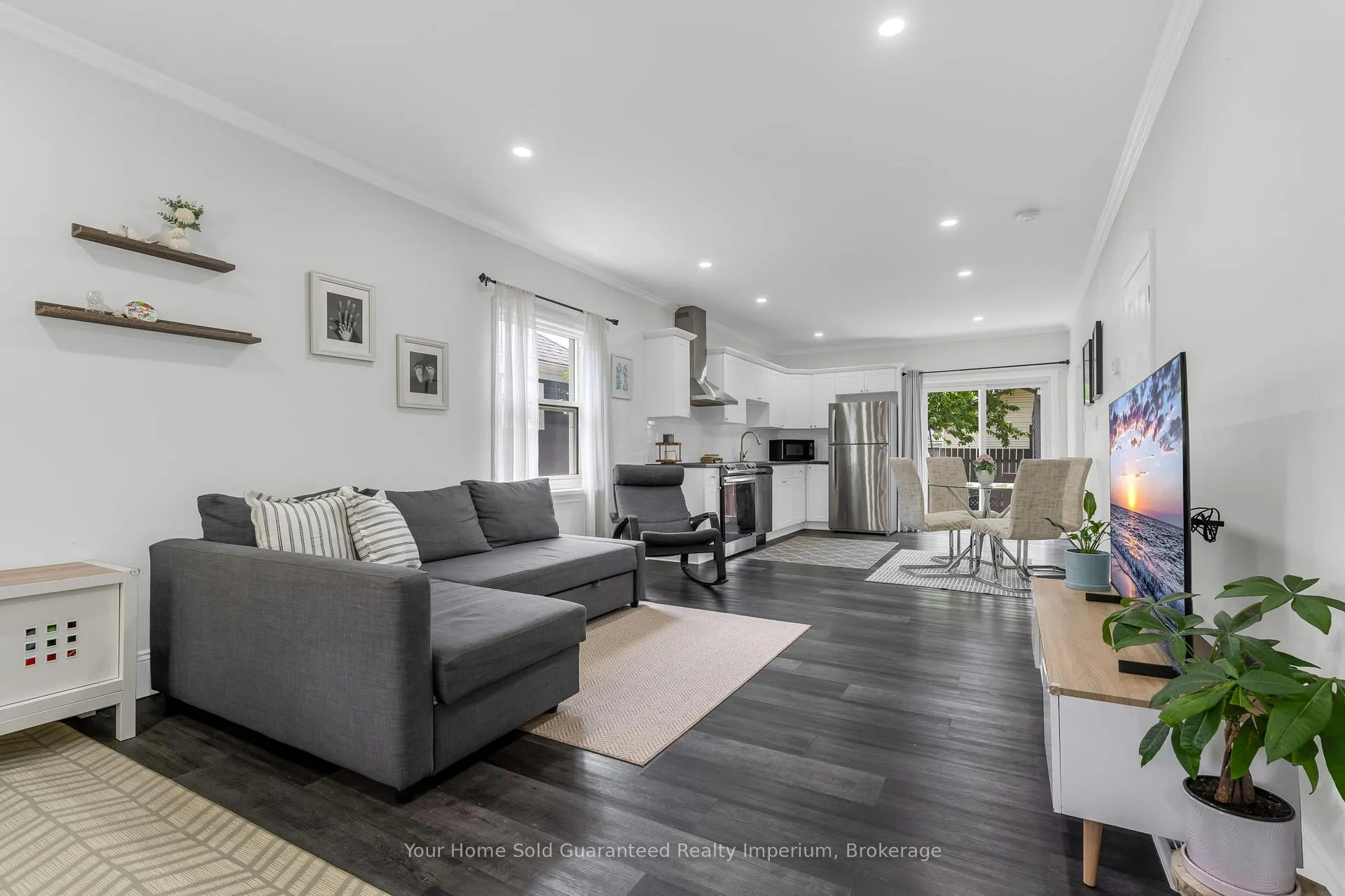 Photo 4 of 57 Richmond Avenue, St. Catharines, E. Chester — HOMEH