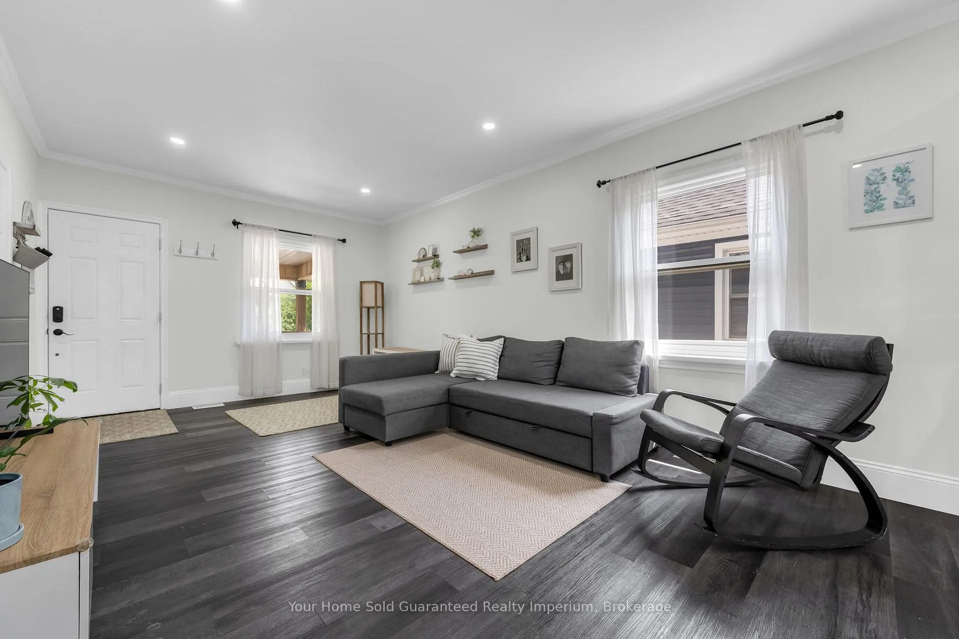 Photo 6 of 57 Richmond Avenue, St. Catharines, E. Chester — HOMEH