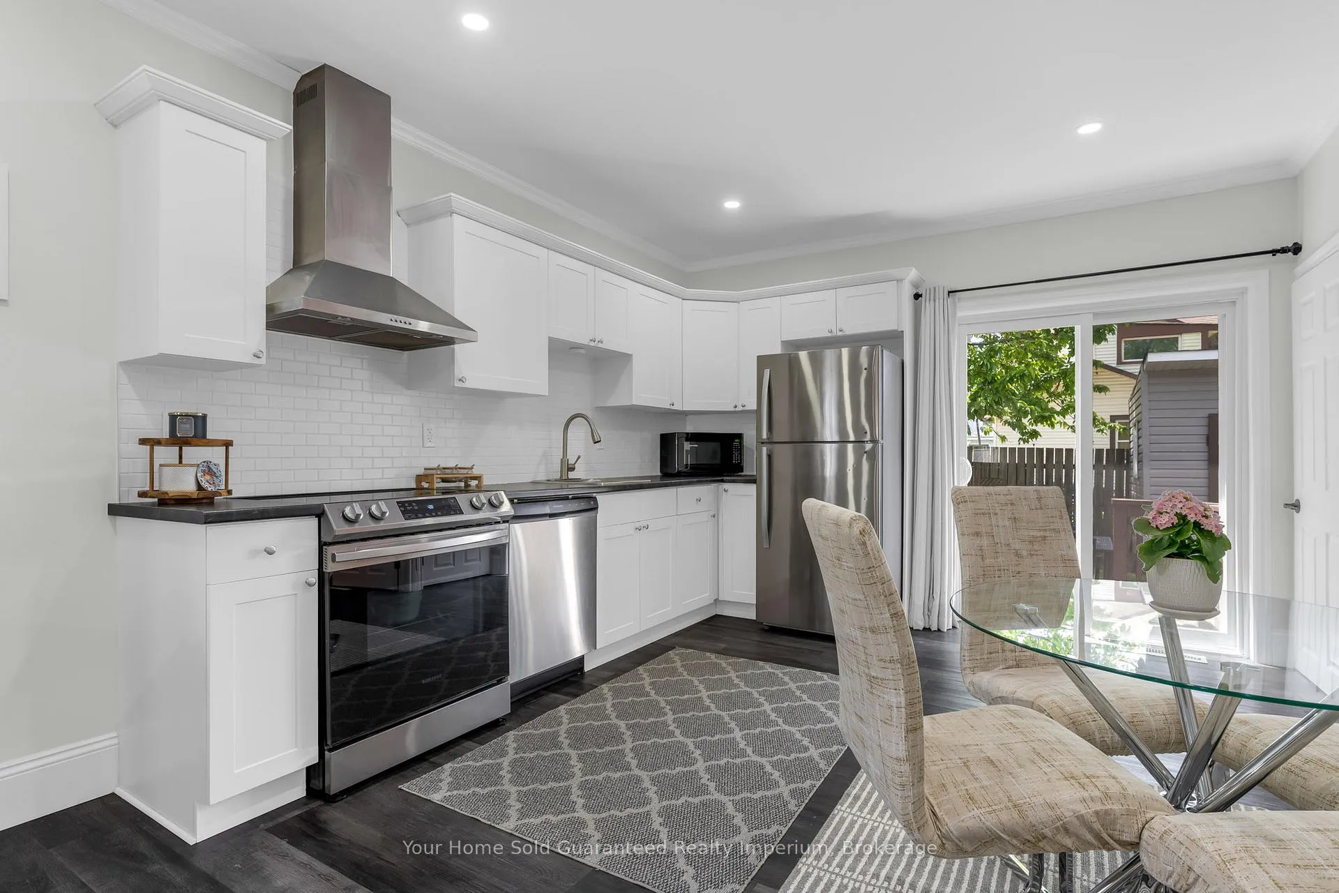 Photo 9 of 57 Richmond Avenue, St. Catharines, E. Chester — HOMEH