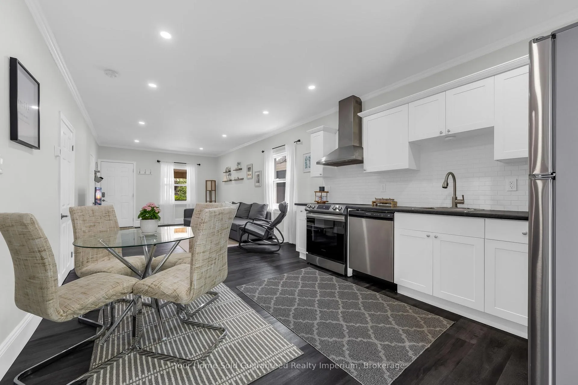 Photo 10 of 57 Richmond Avenue, St. Catharines, E. Chester — HOMEH
