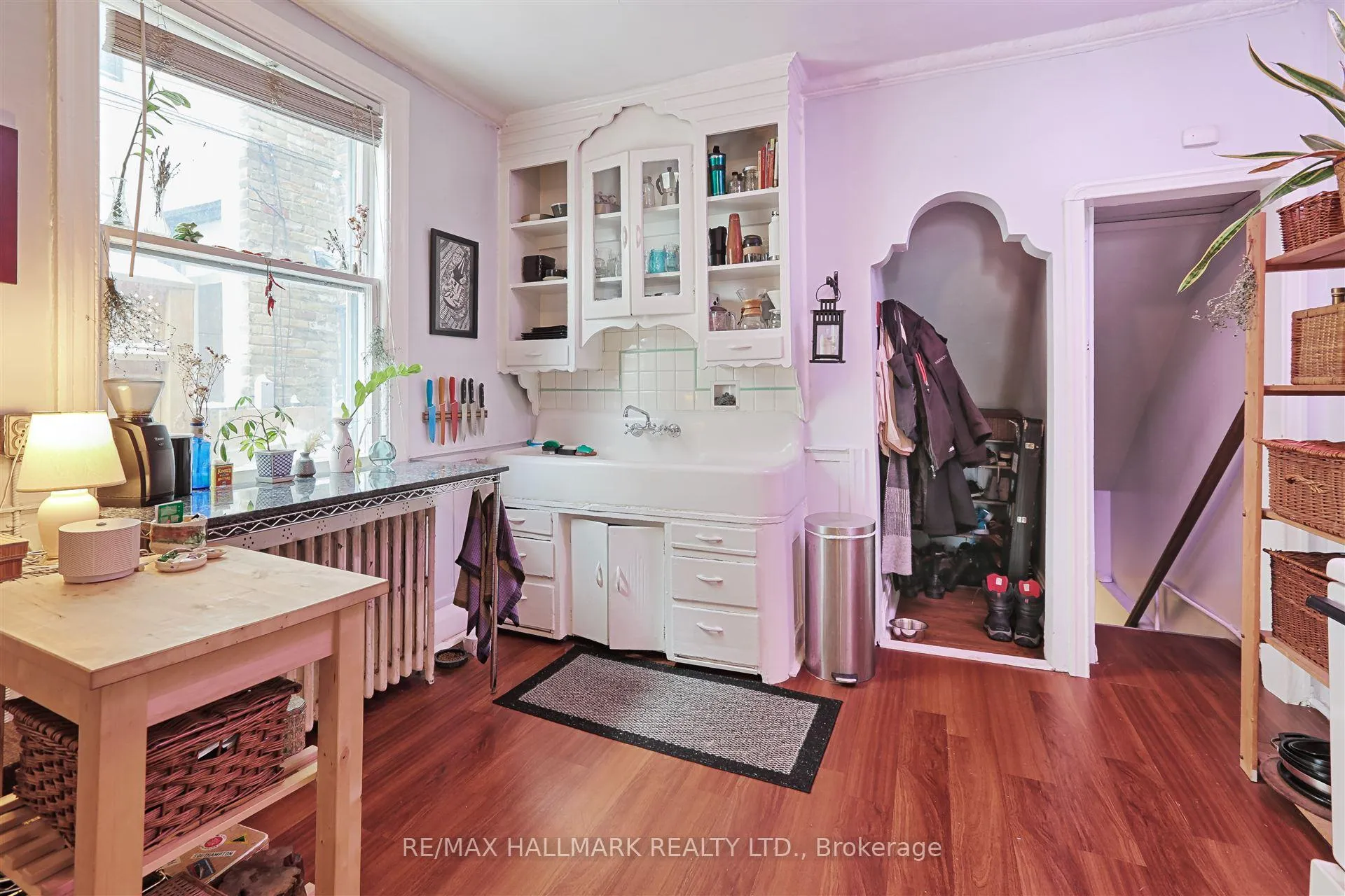 Photo 2 of Unit Back, 155 Major Street, Toronto, University — HOMEH