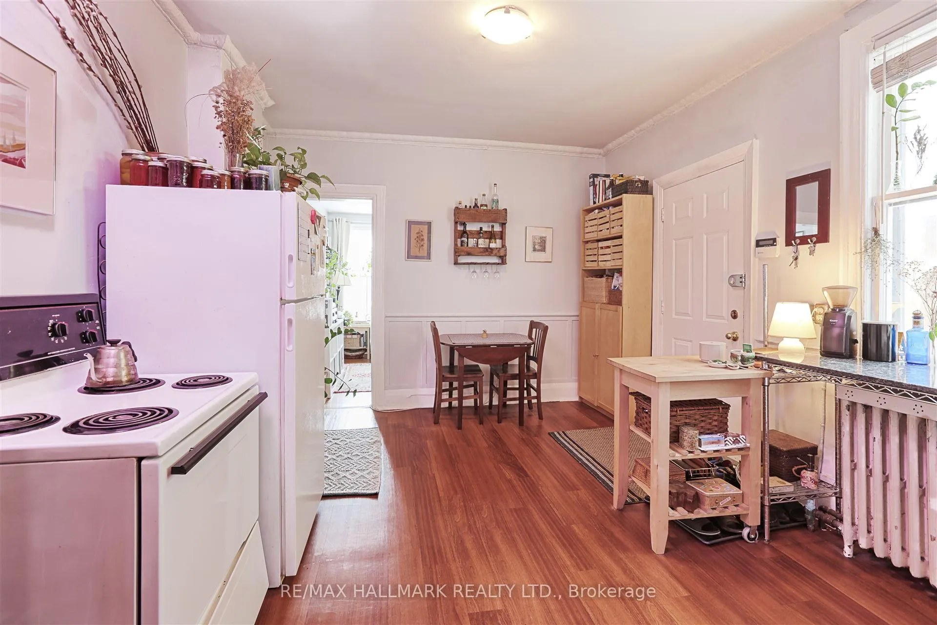 Photo 3 of Unit Back, 155 Major Street, Toronto, University — HOMEH