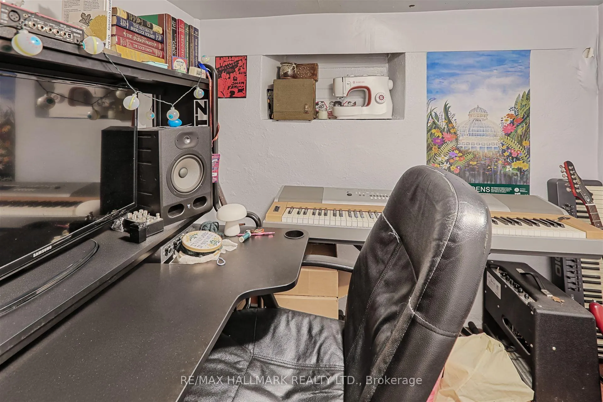 Photo 9 of Unit Back, 155 Major Street, Toronto, University — HOMEH