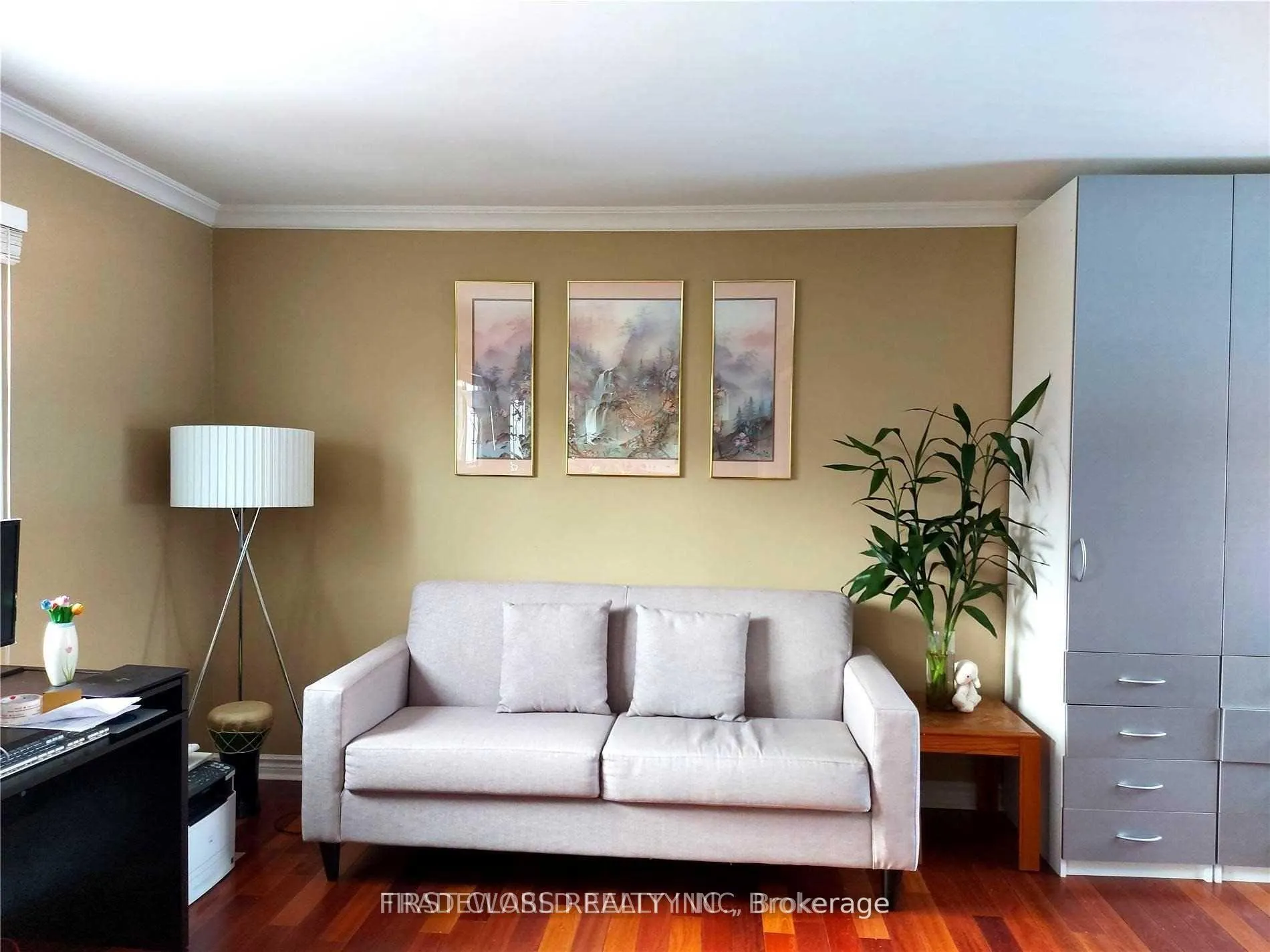 Photo 13 of Unit M&2nd, 880 Leslie Valley Drive, Newmarket, Huron Heights-Leslie Valley — HOMEH
