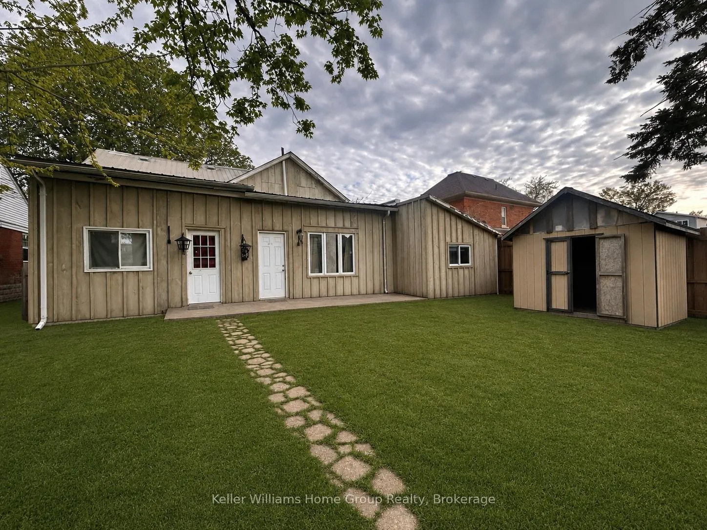 Photo 2 of 236 Andrew Street, Shelburne — HOMEH