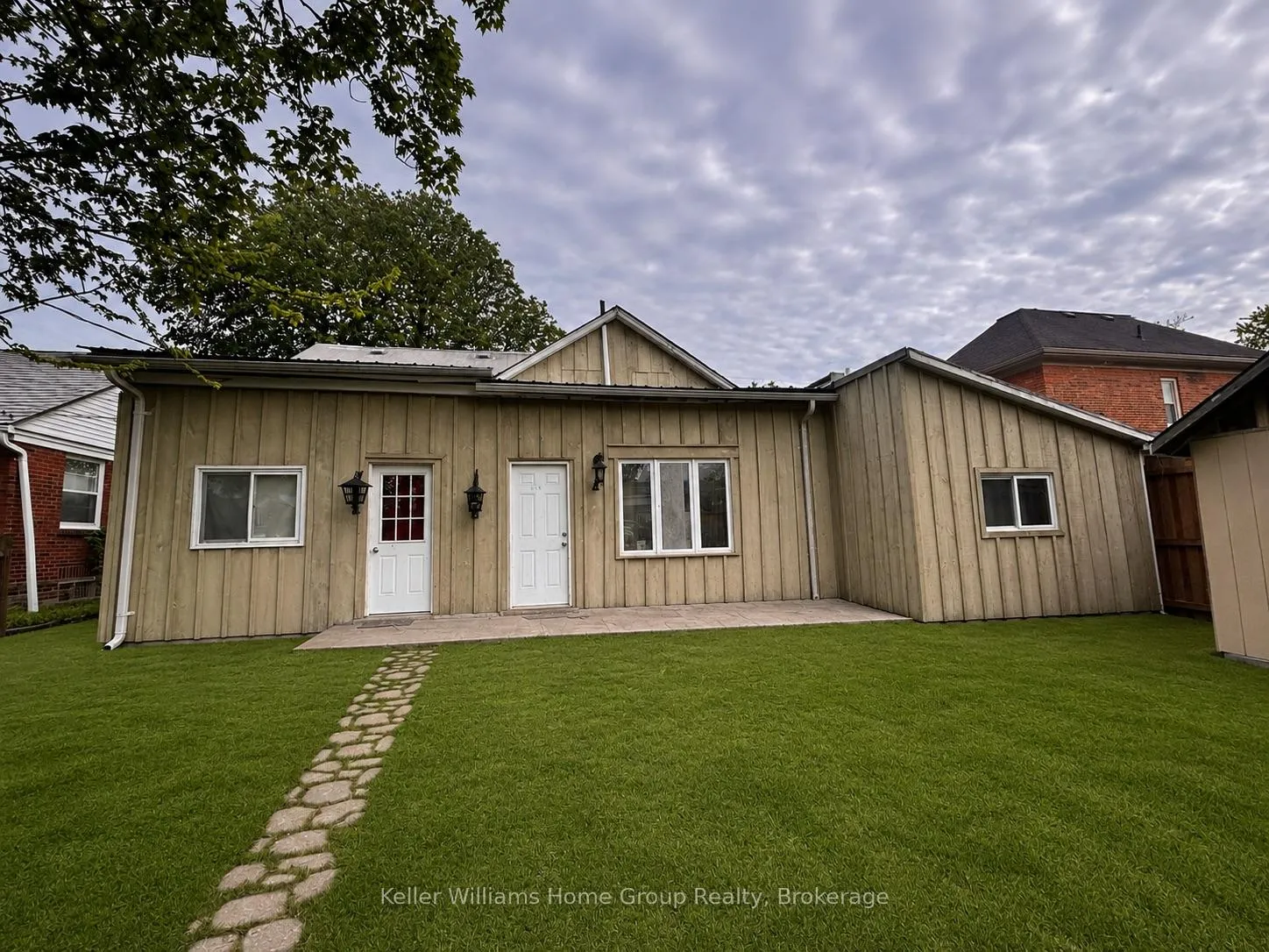 Photo 3 of 236 Andrew Street, Shelburne — HOMEH