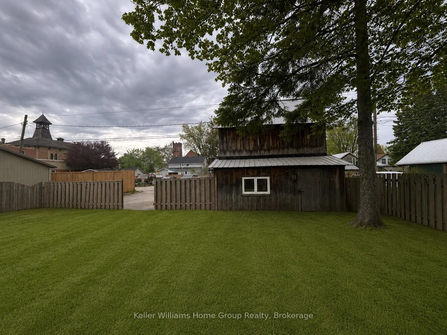 Photo 4 of 236 Andrew Street, Shelburne — HOMEH