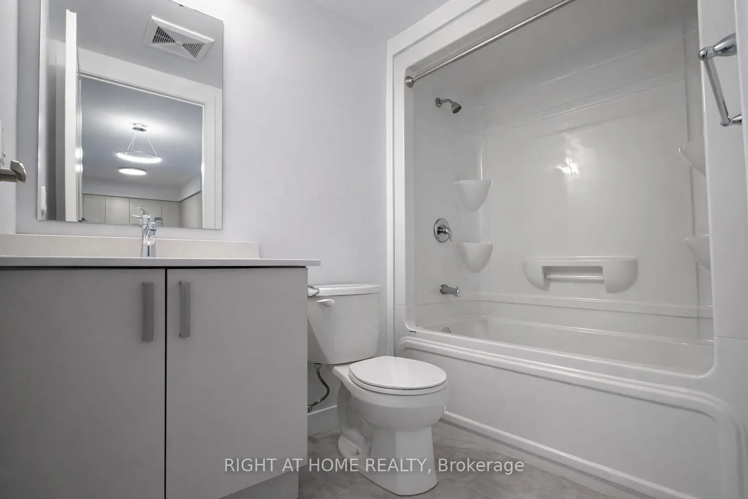 Photo 6 of Unit 403, 1475 Whites Road, Pickering, Woodlands — HOMEH