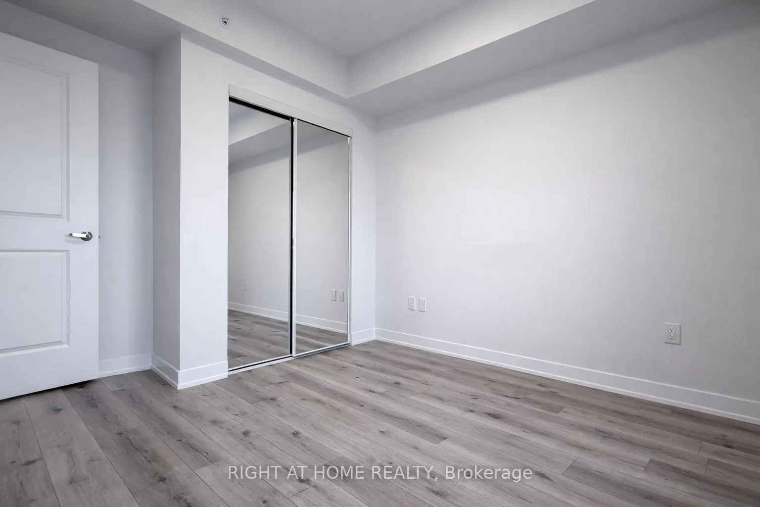 Photo 9 of Unit 403, 1475 Whites Road, Pickering, Woodlands — HOMEH
