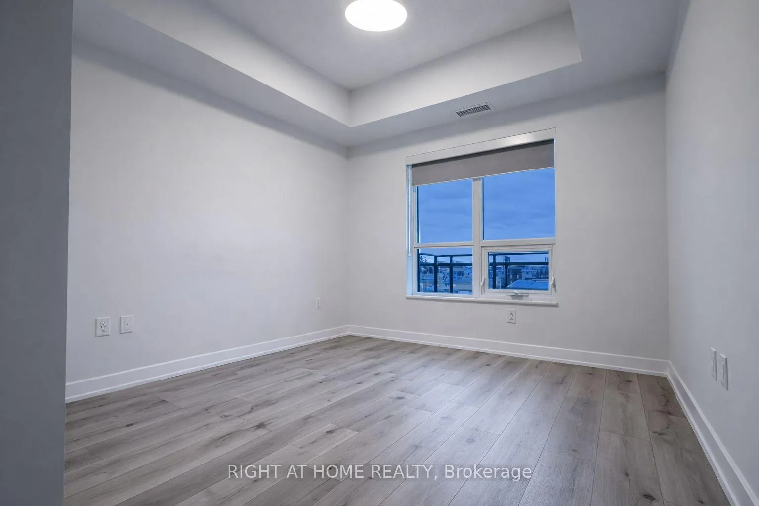 Photo 10 of Unit 403, 1475 Whites Road, Pickering, Woodlands — HOMEH