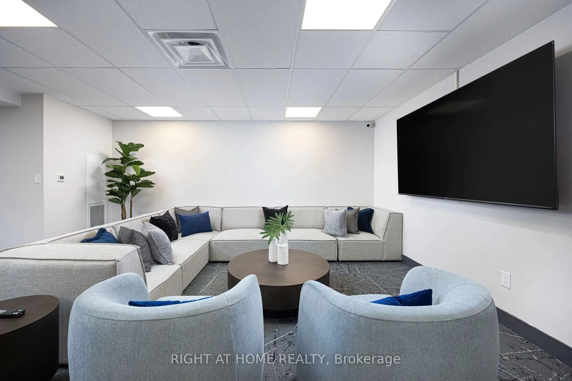 Photo 19 of Unit 403, 1475 Whites Road, Pickering, Woodlands — HOMEH