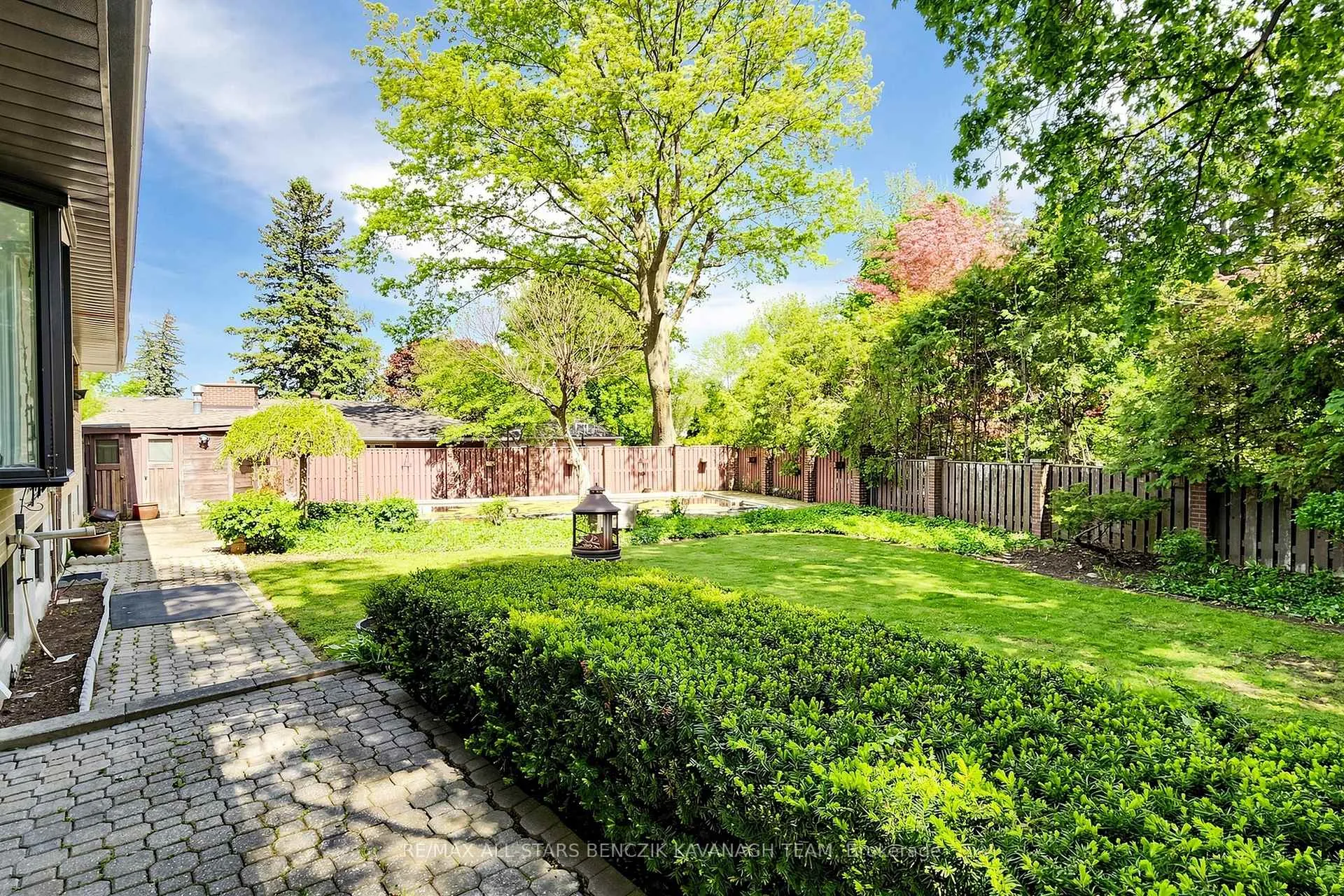 Photo 24 of 21 Ramona Boulevard, Markham, Old Markham Village — HOMEH
