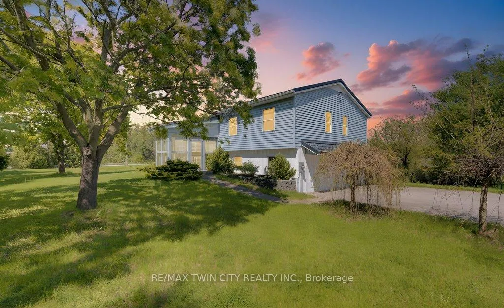 Photo 1 of 3429 Nafziger Road, Wellesley — HOMEH