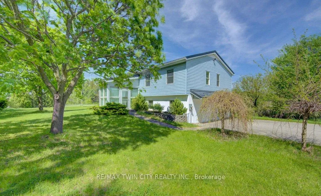 Photo 8 of 3429 Nafziger Road, Wellesley — HOMEH