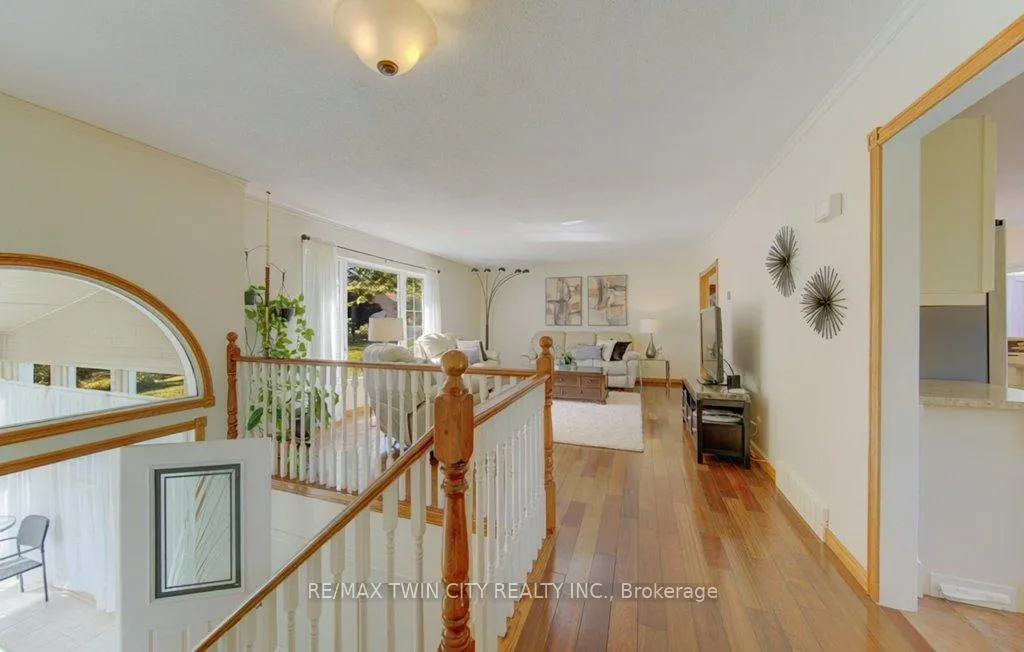 Photo 10 of 3429 Nafziger Road, Wellesley — HOMEH