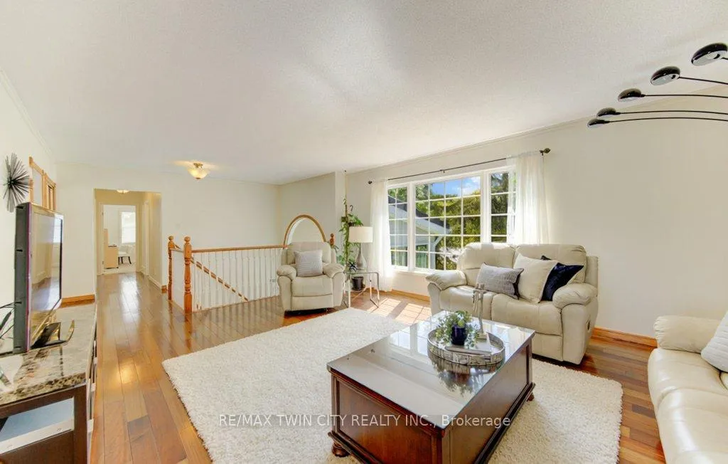 Photo 11 of 3429 Nafziger Road, Wellesley — HOMEH