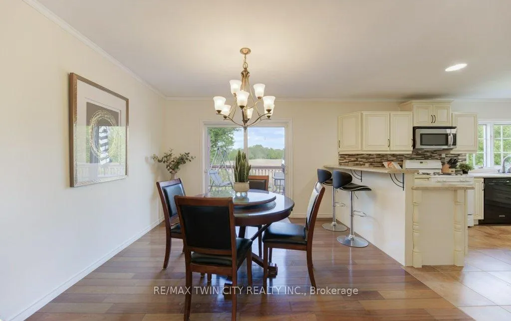 Photo 16 of 3429 Nafziger Road, Wellesley — HOMEH