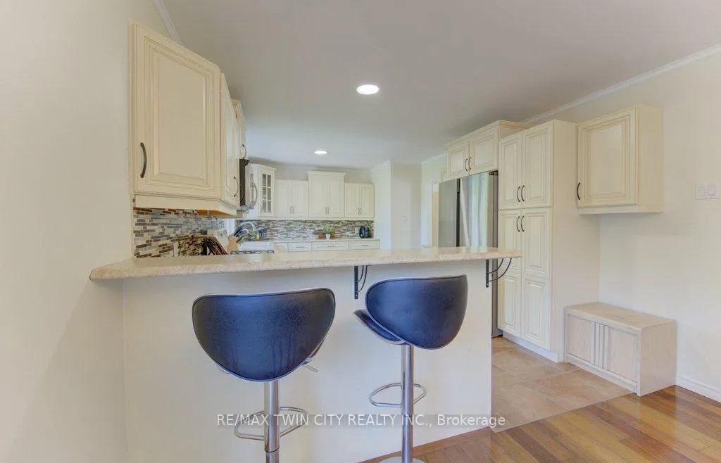 Photo 17 of 3429 Nafziger Road, Wellesley — HOMEH