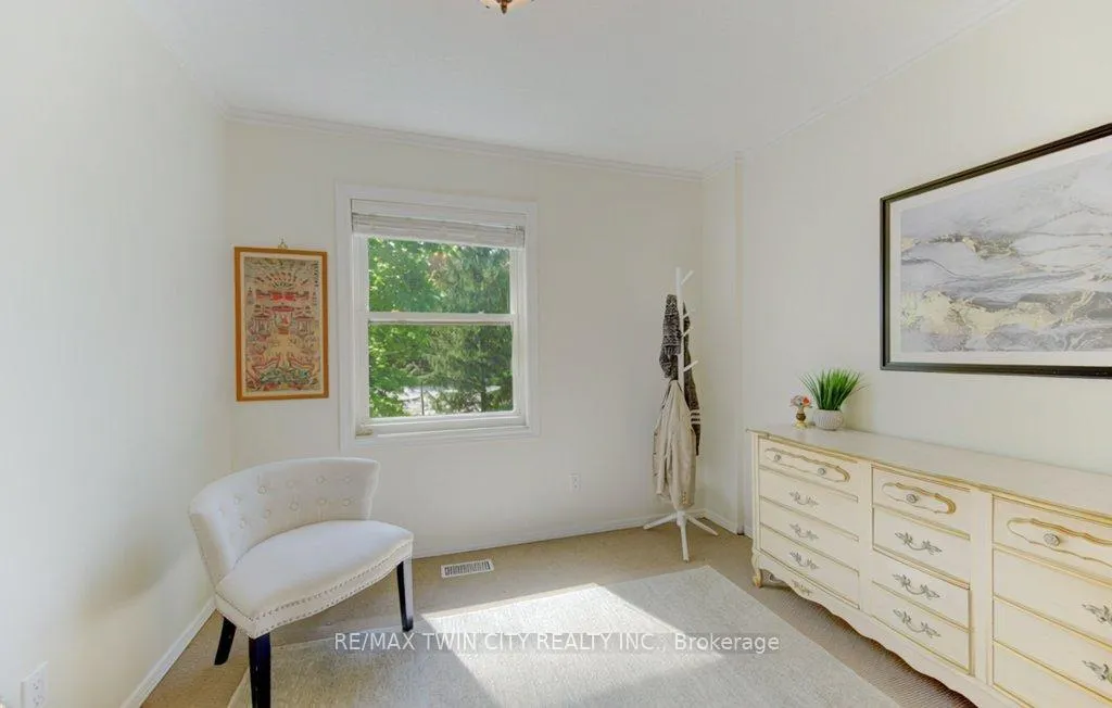 Photo 29 of 3429 Nafziger Road, Wellesley — HOMEH