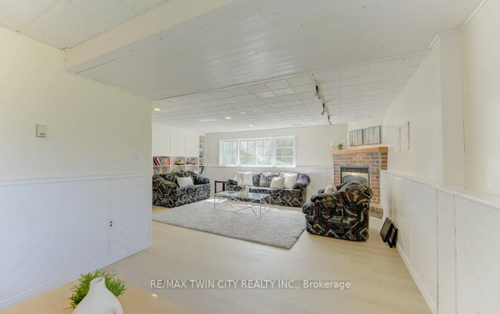 Photo 36 of 3429 Nafziger Road, Wellesley — HOMEH