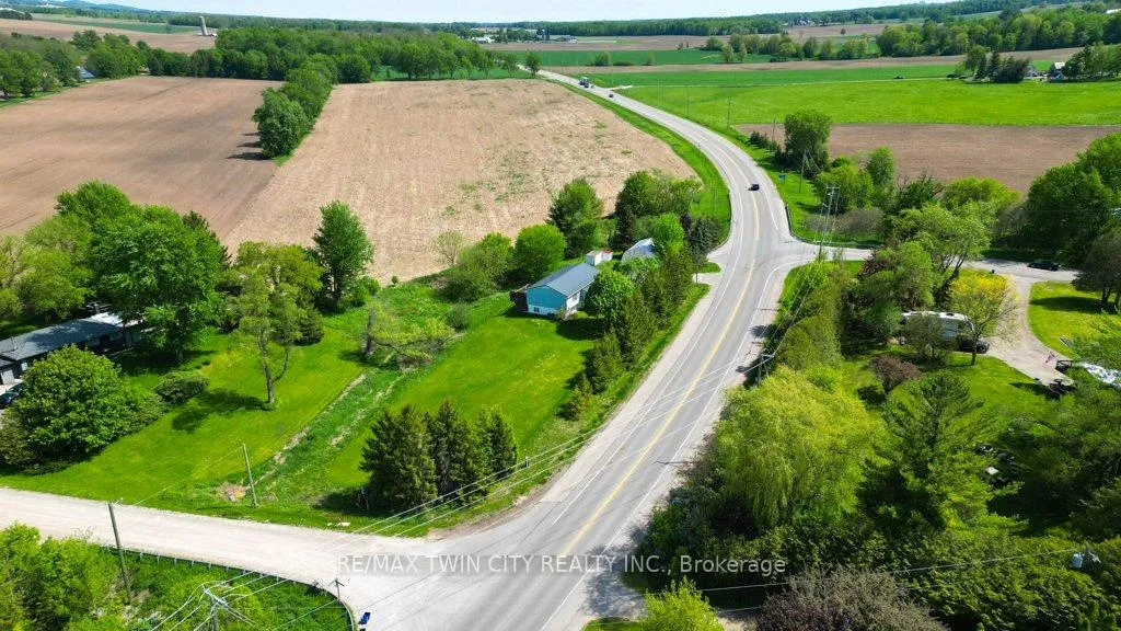 Photo 44 of 3429 Nafziger Road, Wellesley — HOMEH