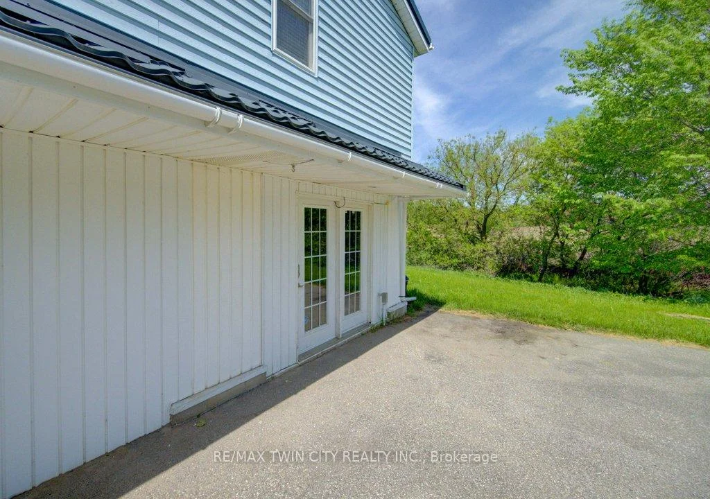 Photo 54 of 3429 Nafziger Road, Wellesley — HOMEH
