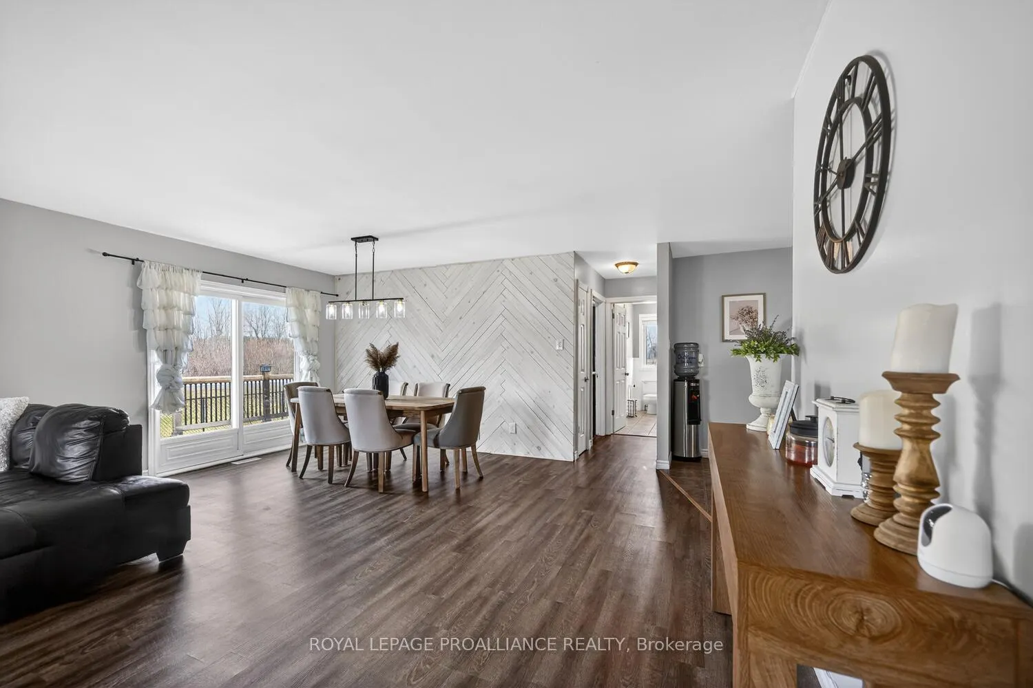 Photo 6 of 5500 Meadowbrook Drive, South Dundas, Iroquois — HOMEH