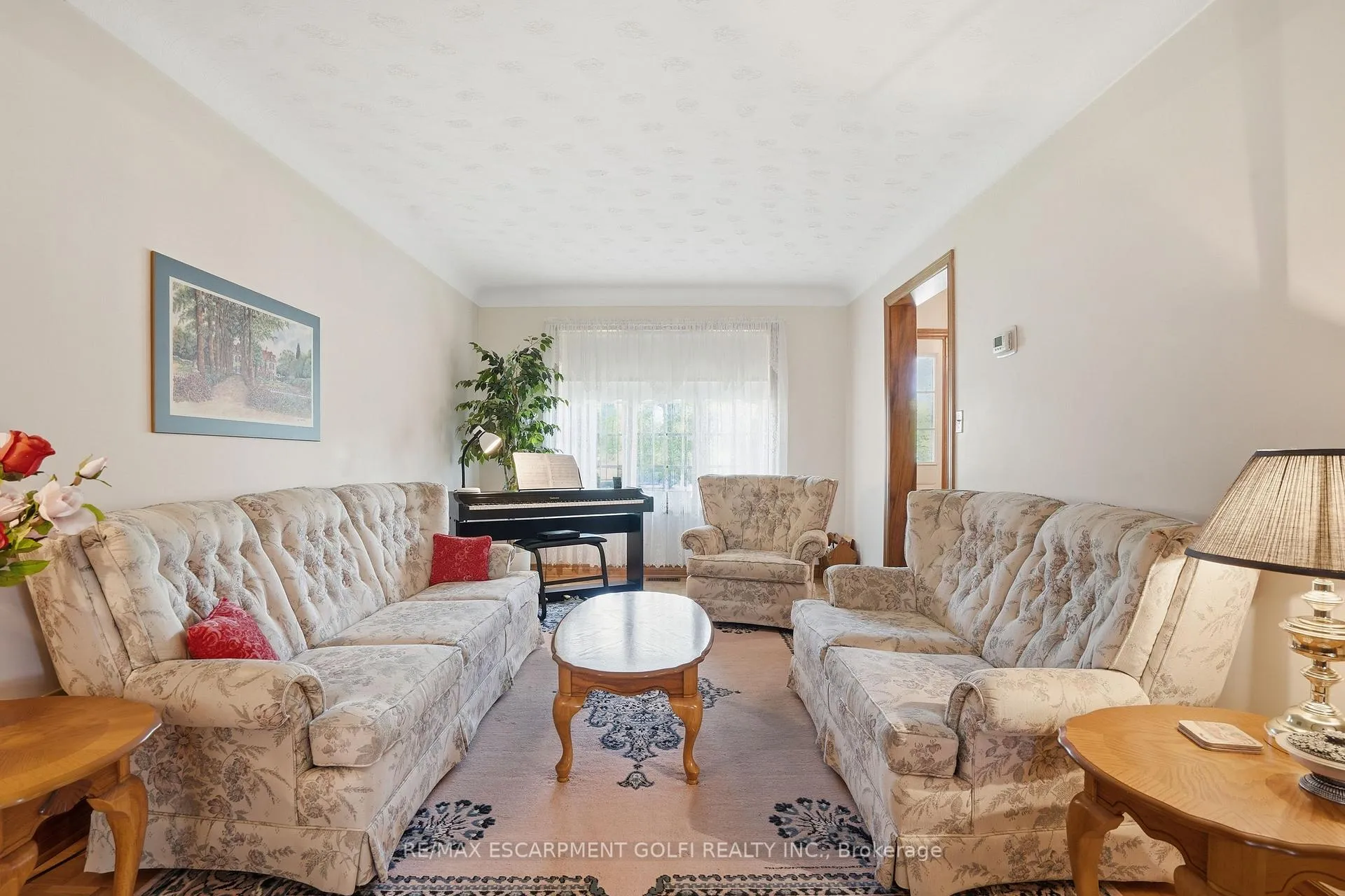 Photo 3 of 11 Greenbriar Court, Welland, Prince Charles — HOMEH