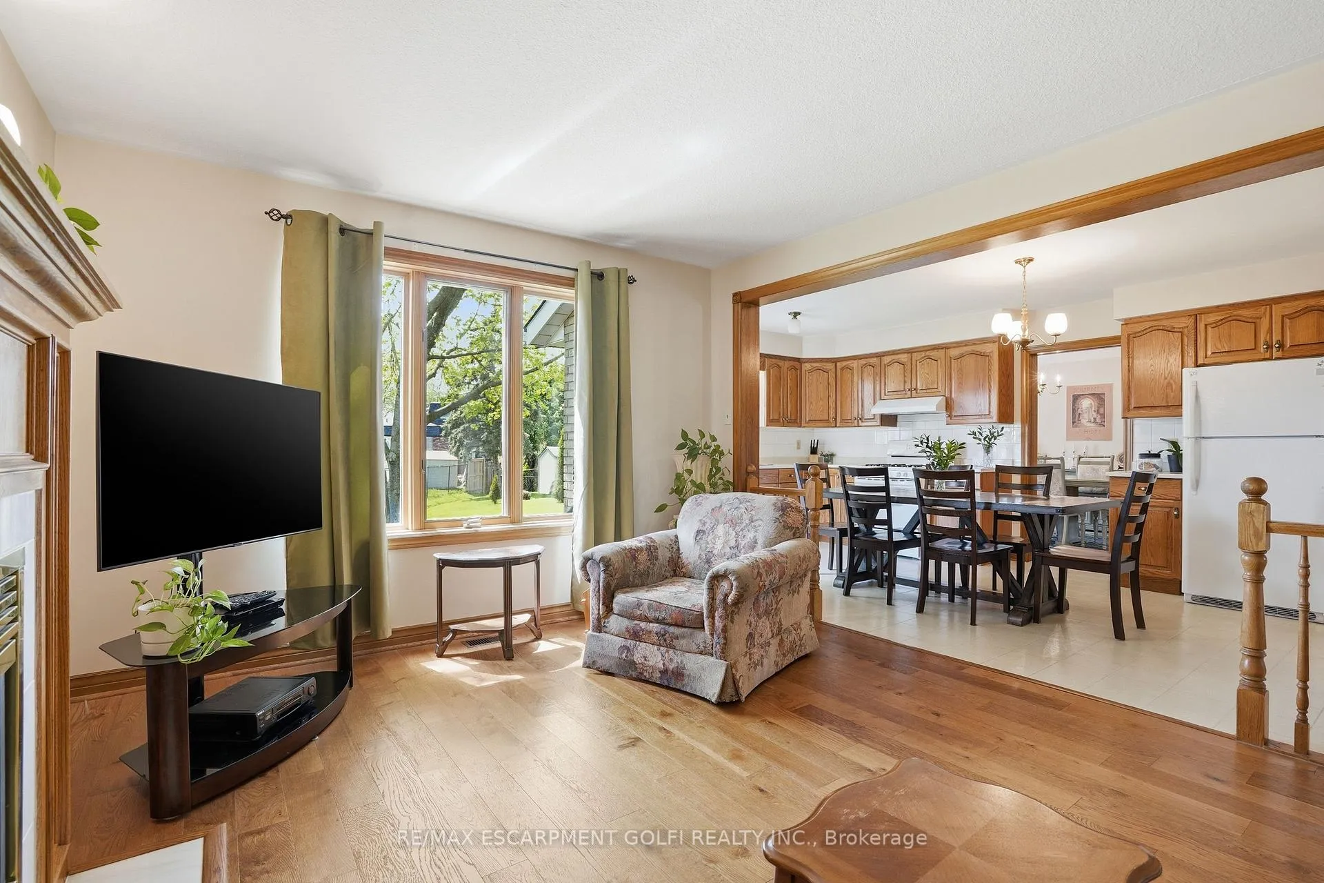Photo 5 of 11 Greenbriar Court, Welland, Prince Charles — HOMEH