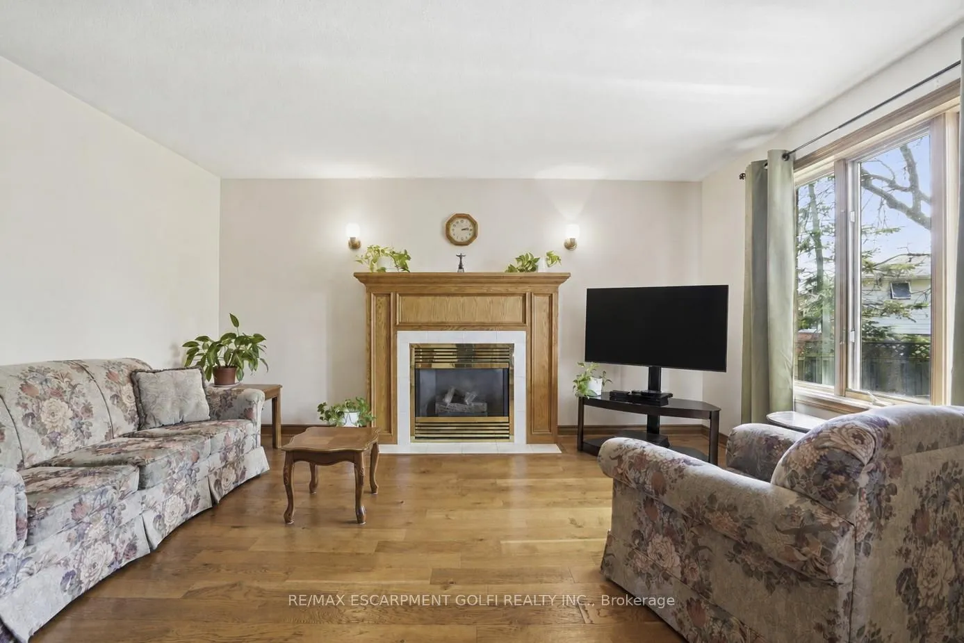 Photo 6 of 11 Greenbriar Court, Welland, Prince Charles — HOMEH