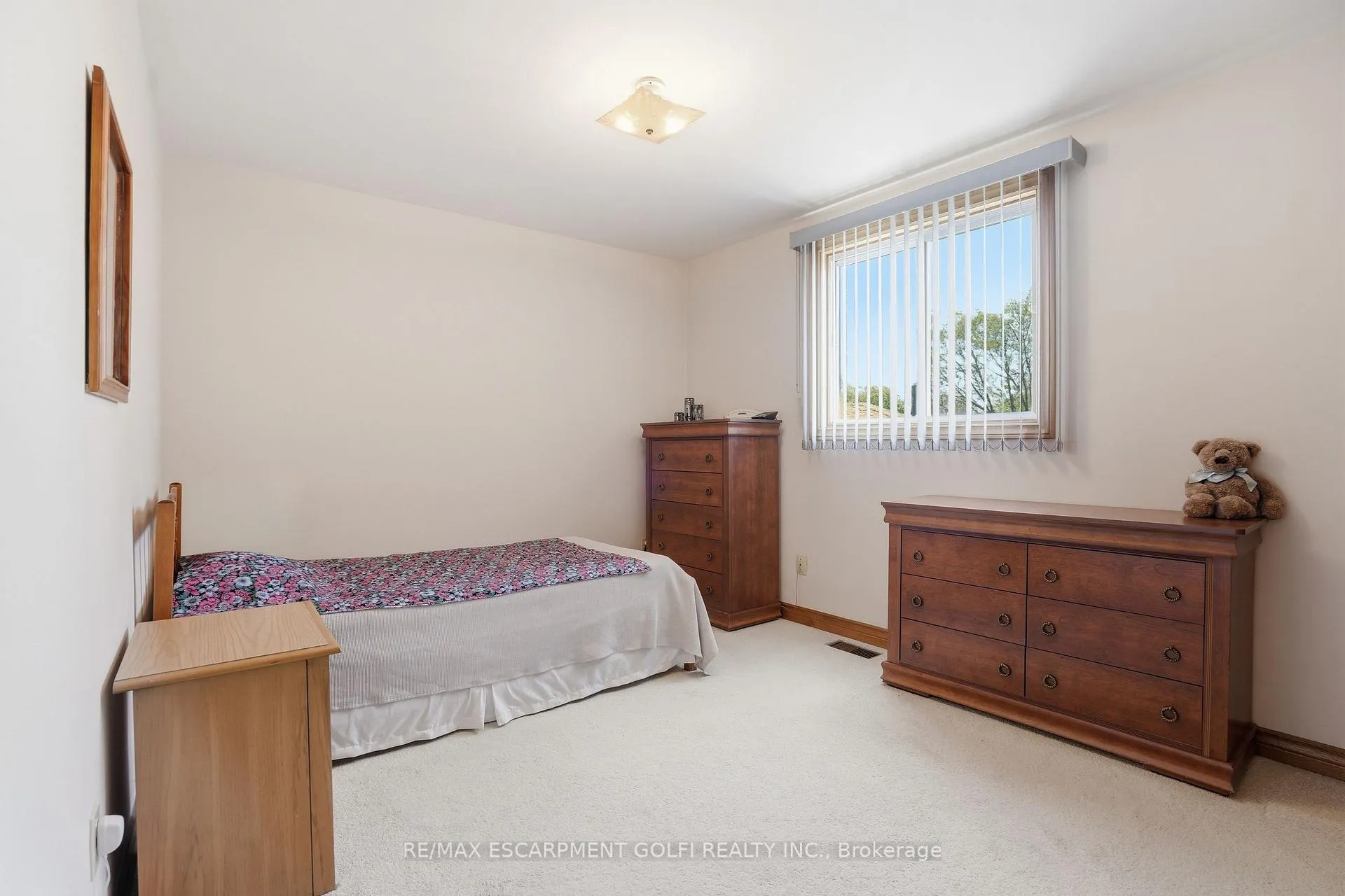 Photo 18 of 11 Greenbriar Court, Welland, Prince Charles — HOMEH