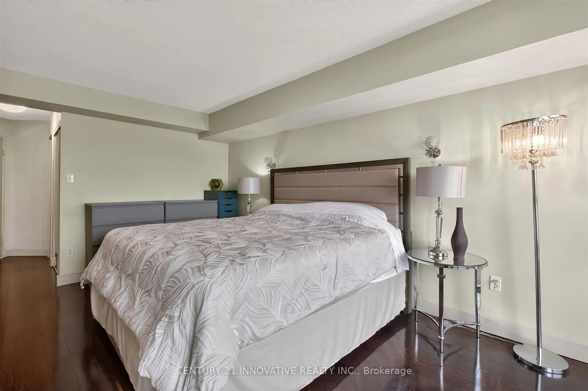 Photo 14 of Unit 415, 5 Rowntree Road, Etobicoke, Mount Olive-Silverstone-Jamestown — HOMEH