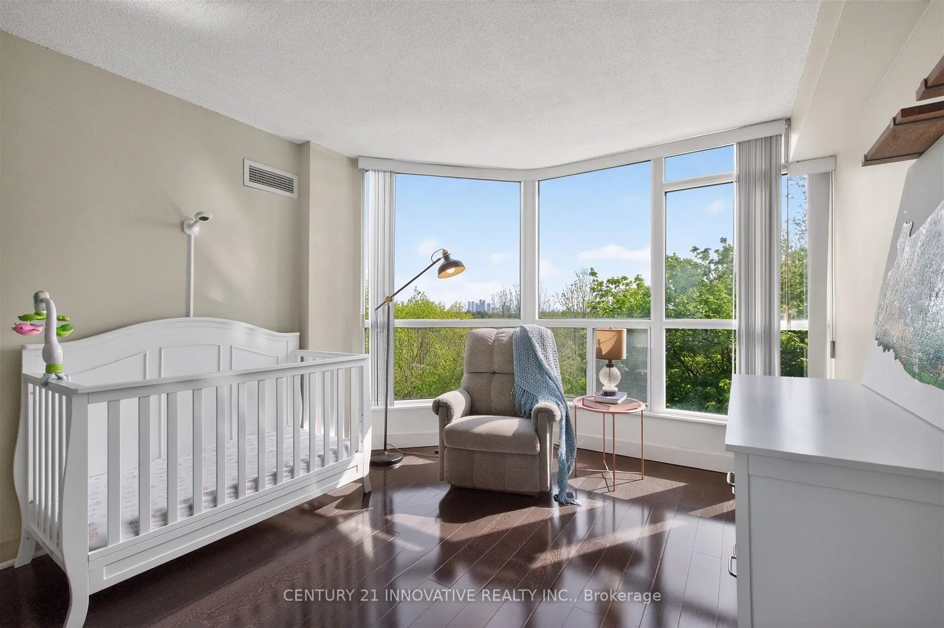 Photo 18 of Unit 415, 5 Rowntree Road, Etobicoke, Mount Olive-Silverstone-Jamestown — HOMEH