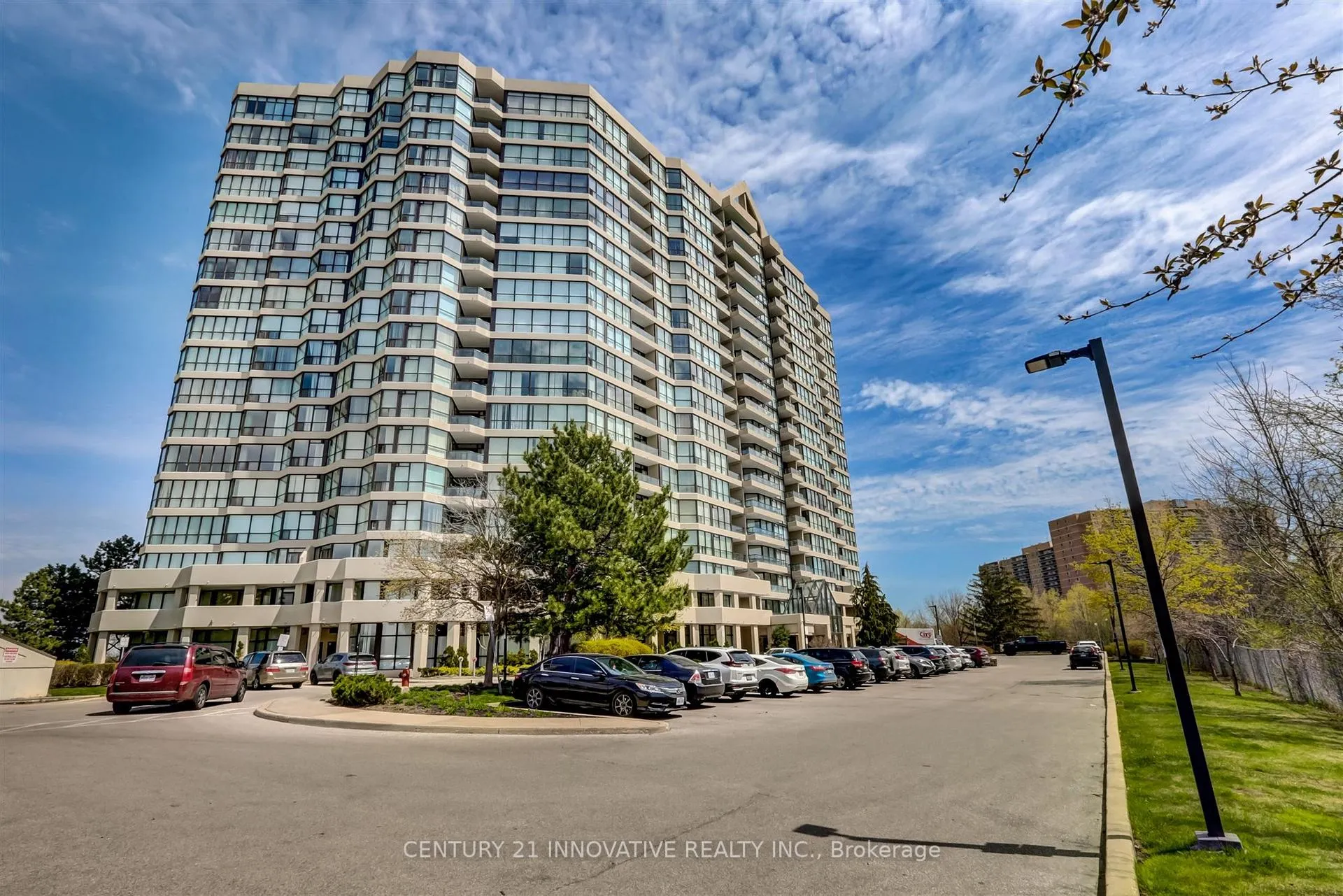 Photo 31 of Unit 415, 5 Rowntree Road, Etobicoke, Mount Olive-Silverstone-Jamestown — HOMEH