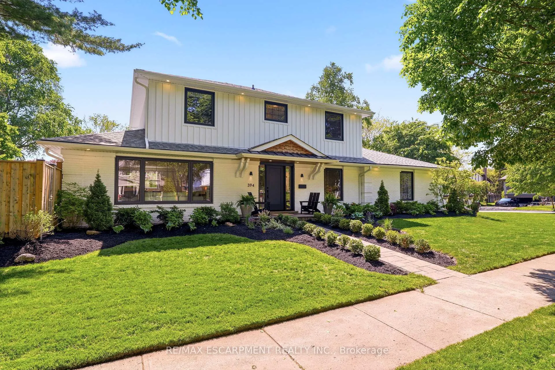 Photo 1 of 394 Rankin Drive, Burlington, Roseland — HOMEH