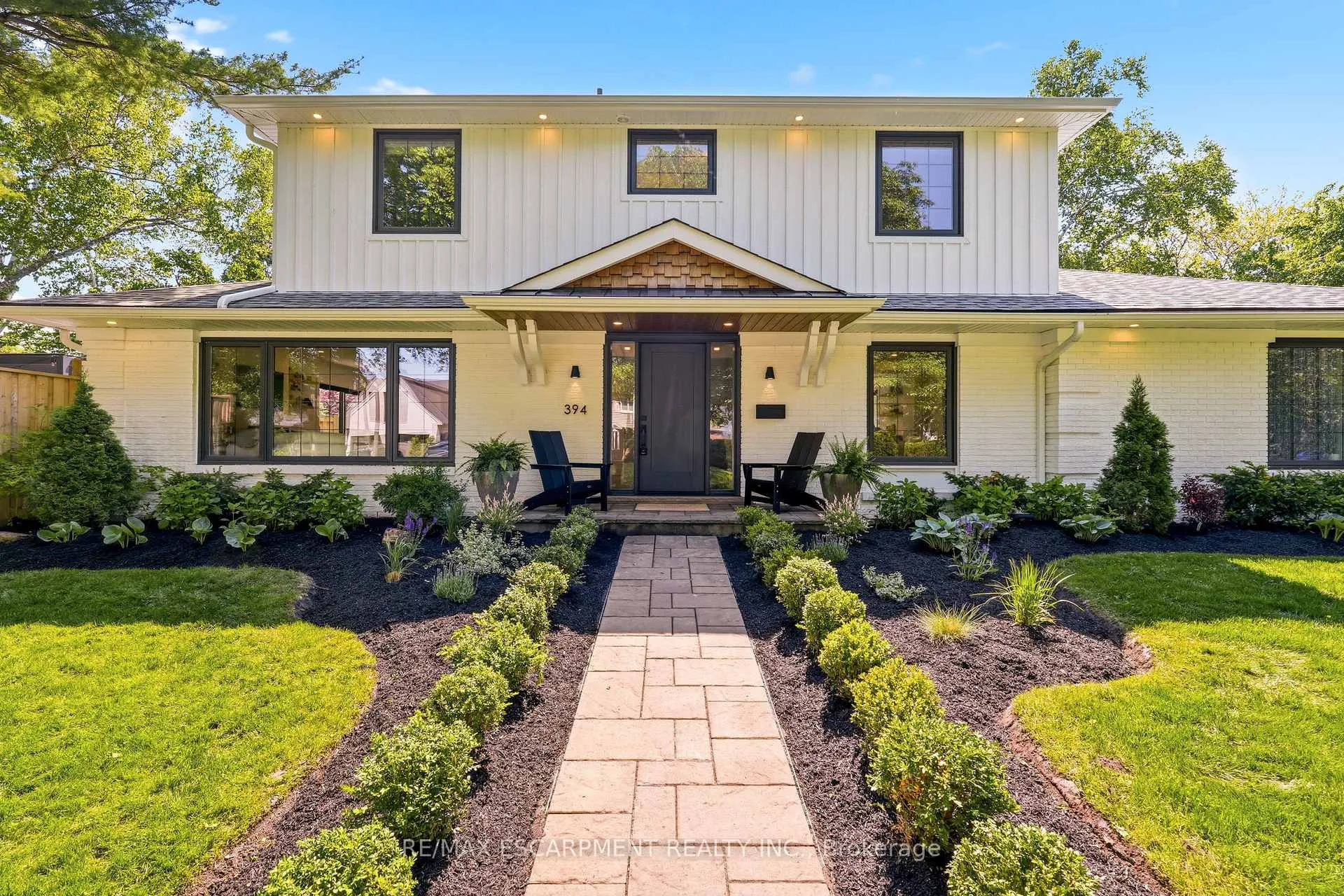Photo 2 of 394 Rankin Drive, Burlington, Roseland — HOMEH