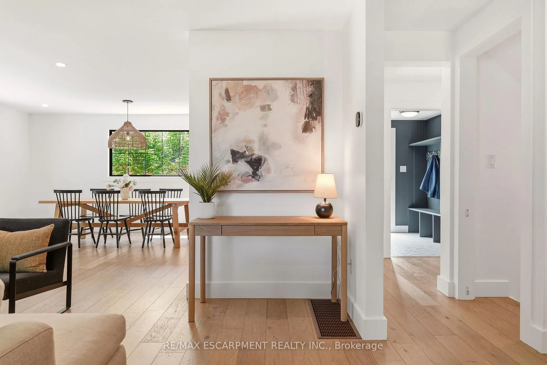 Photo 8 of 394 Rankin Drive, Burlington, Roseland — HOMEH