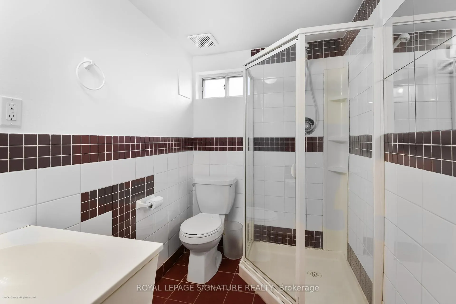 Photo 20 of 13 Auburn Avenue, Toronto, Corso Italia-Davenport — HOMEH