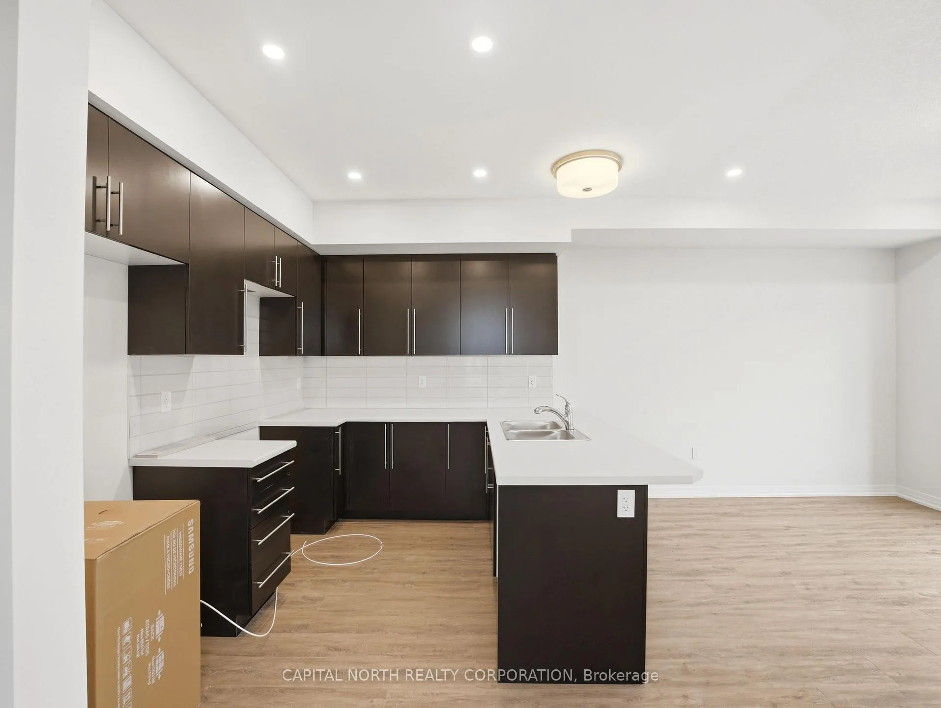 Photo 10 of Unit 17, 313 Conklin Road, Brantford — HOMEH