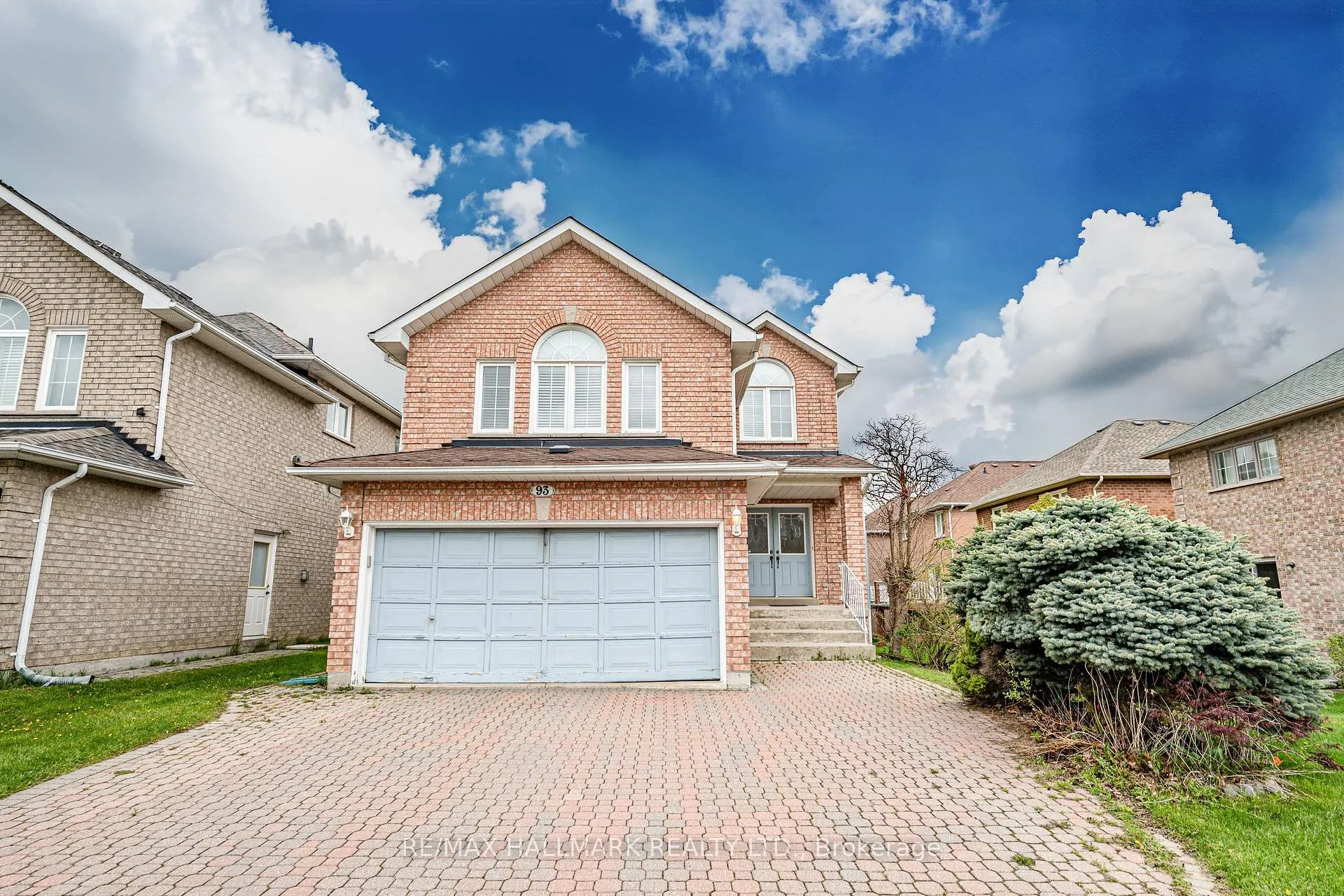 Photo 1 of 93 Tillie Square, Markham, Milliken Mills East — HOMEH