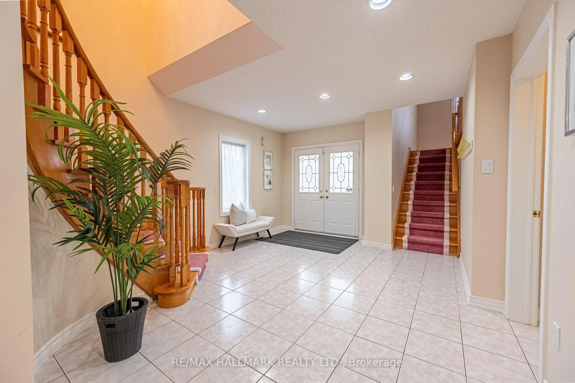 Photo 11 of 93 Tillie Square, Markham, Milliken Mills East — HOMEH