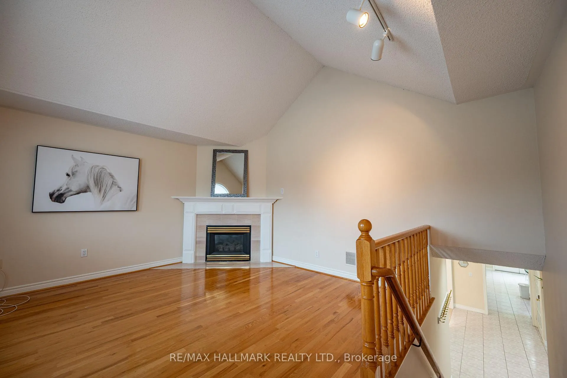 Photo 12 of 93 Tillie Square, Markham, Milliken Mills East — HOMEH