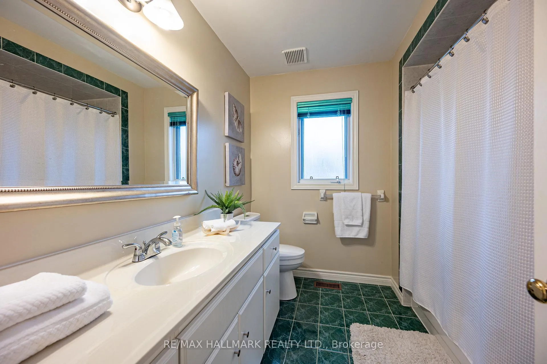 Photo 14 of 93 Tillie Square, Markham, Milliken Mills East — HOMEH