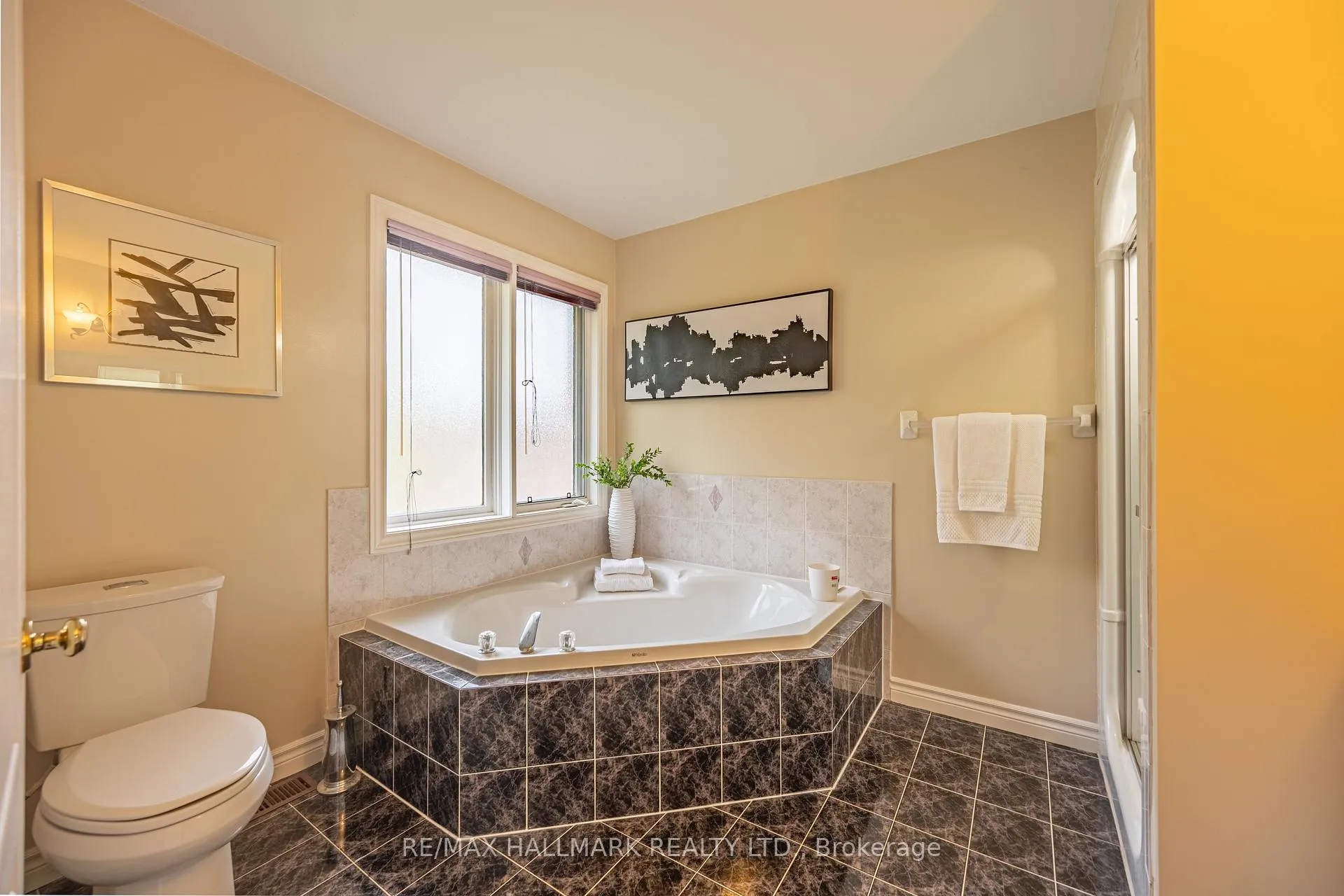 Photo 23 of 93 Tillie Square, Markham, Milliken Mills East — HOMEH