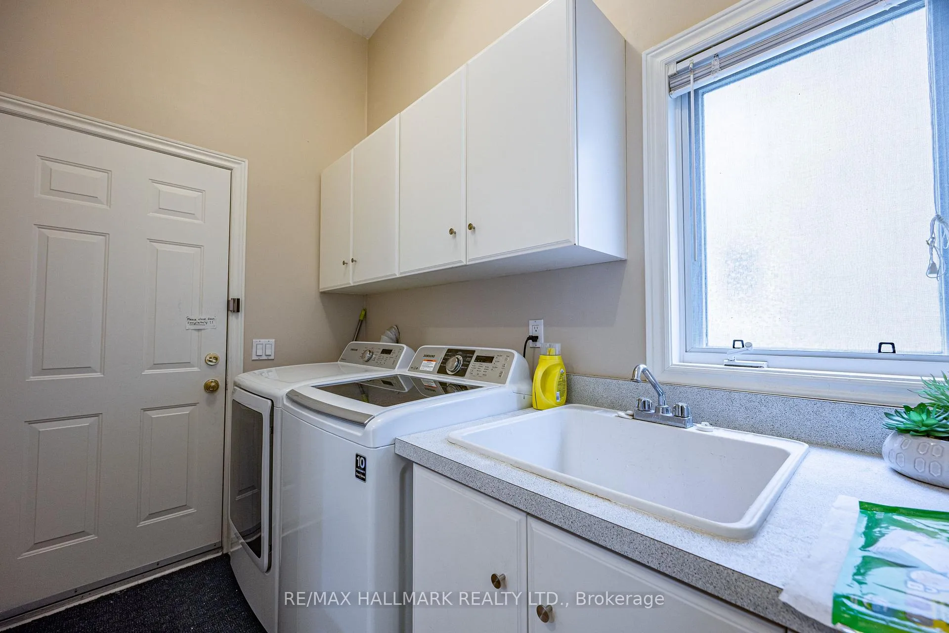 Photo 29 of 93 Tillie Square, Markham, Milliken Mills East — HOMEH