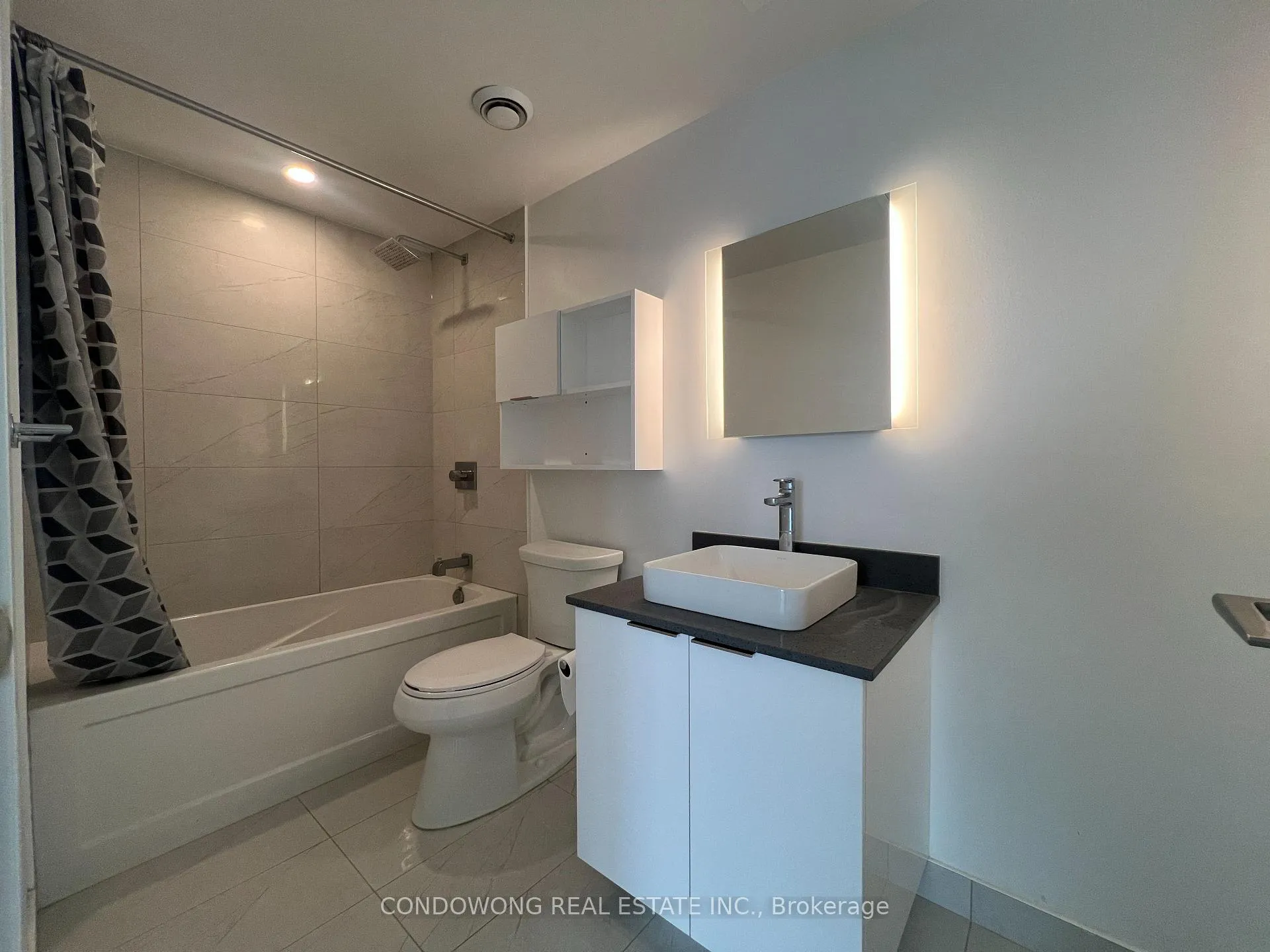 Photo 5 of Unit 4812, 501 Yonge Street, Toronto, Church-Yonge Corridor — HOMEH